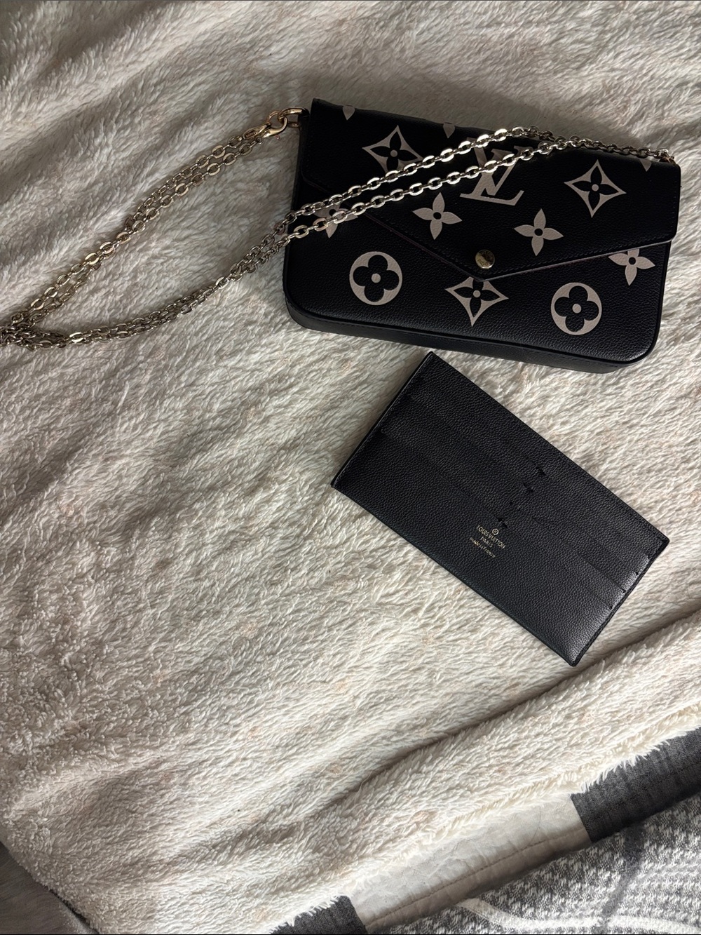 Louis Vuitton Black Monogram Chain Crossbody Pochette Felicie Purse and Wallet